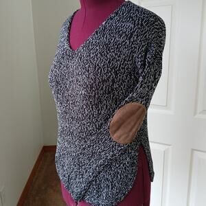 Harper Heritage Sweater M elbow patches salt & pepper loose knit lightweight